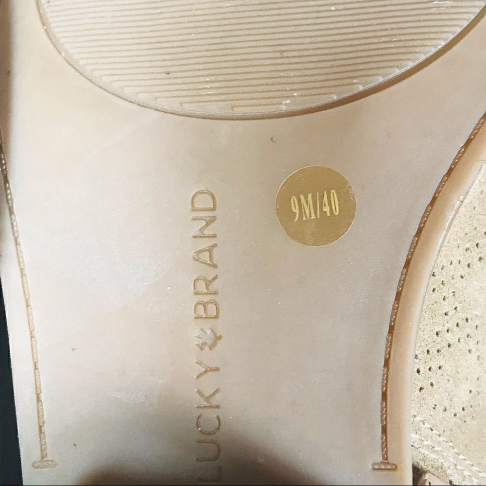 ✅Lucky Brand Open Side Booties - Picture 8 of 8